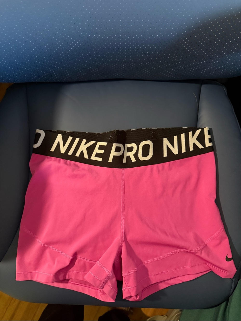Nike PRO pink women’s training shorts